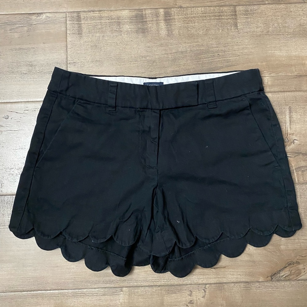 J. Crew - Scallop black short